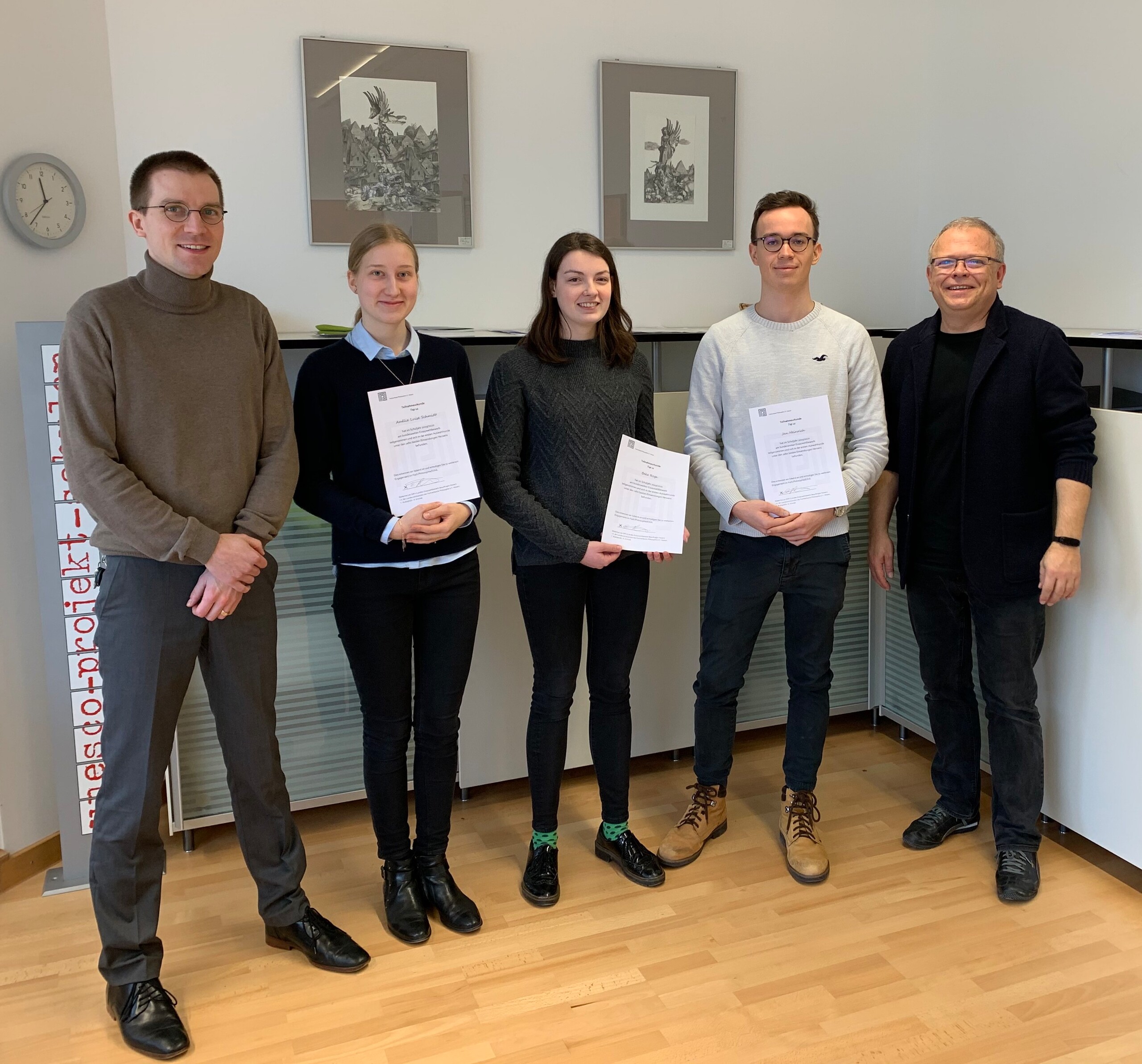 Philosophie Überreichung der Urkunden